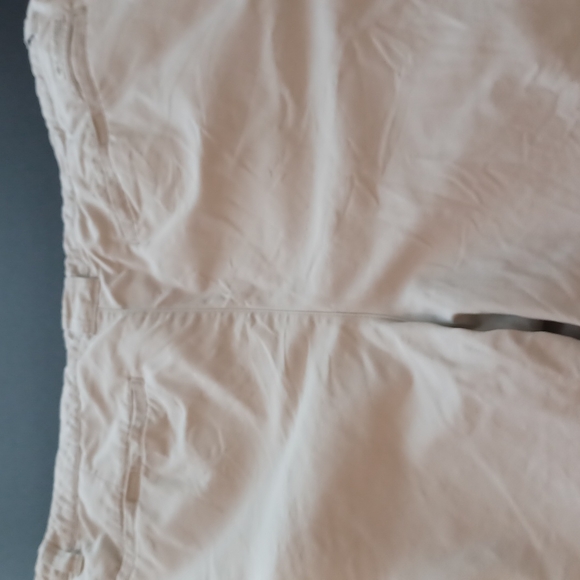 Columbia sportswear men's cargo beige shorts size 42 inseam 8 lots of pockets - Picture 9 of 9